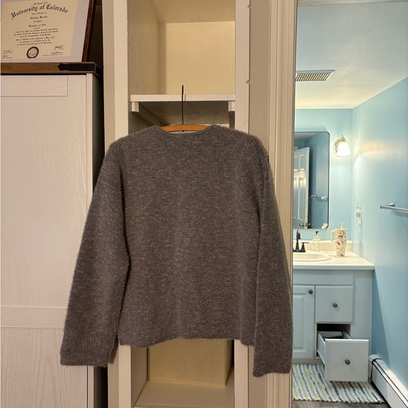 Tahari Gray Knit Sweater - Picture 4 of 4